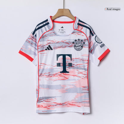 Bayern München Bortedraktsett Barn 2025/26 – bilde 15