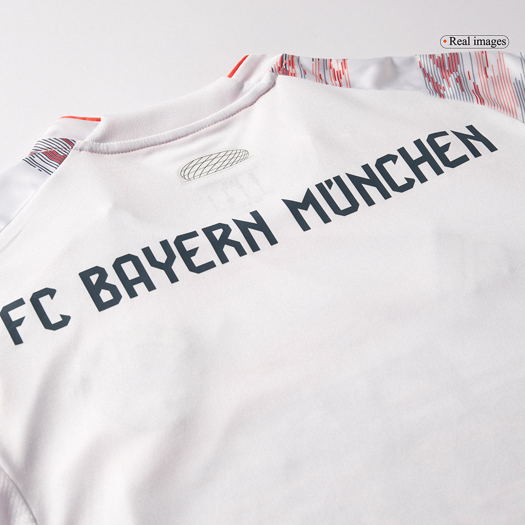 Bayern München Bortedrakt 2025/26 – bilde 2