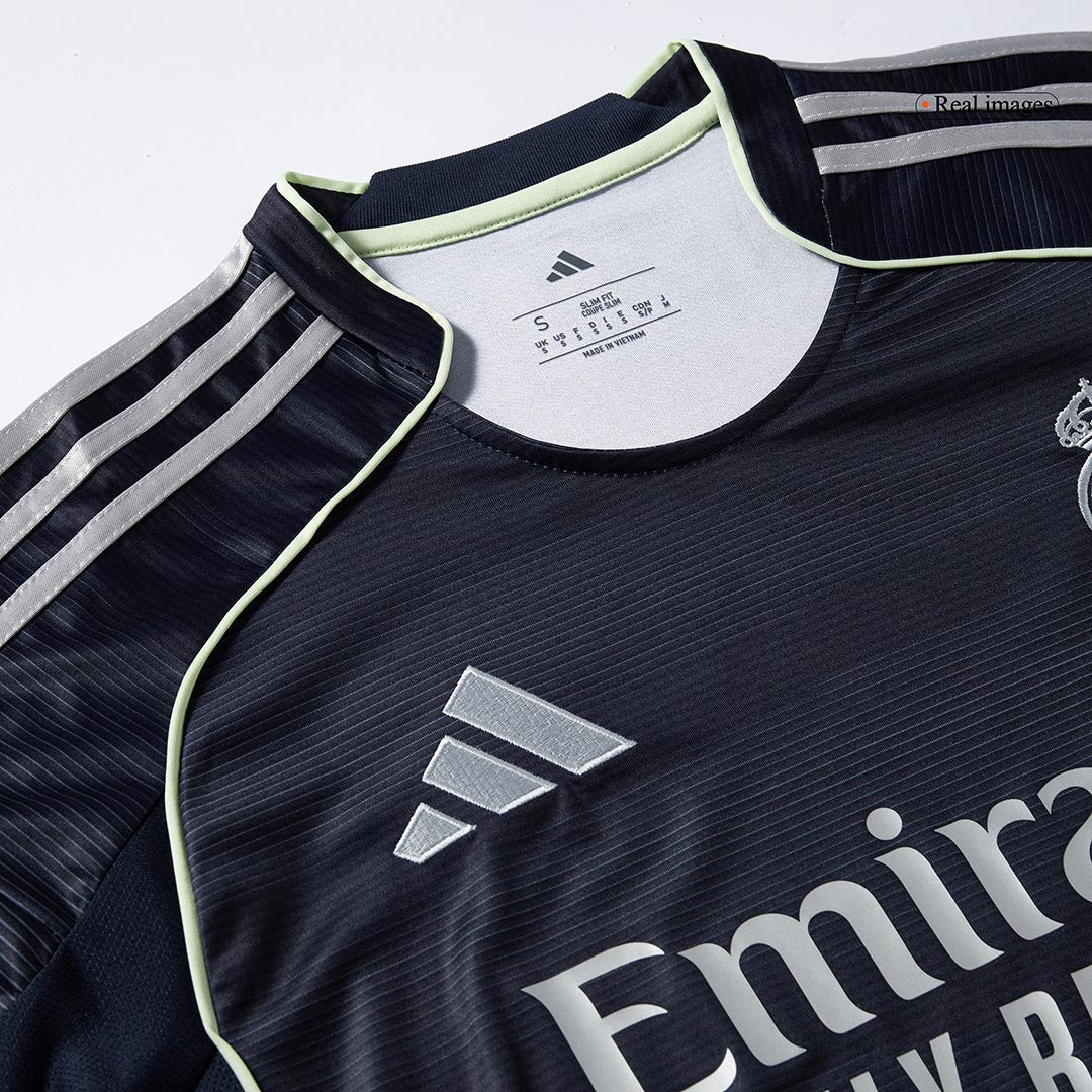 Real Madrid Bortedrakt 2025/26 – MBAPPÉ #10 [PREMIUM] – bilde 8