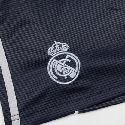 Real Madrid Bortedraktsett Barn 3-deler 2025/26 [PREMIUM] – bilde 3