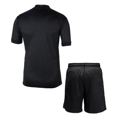 PSG Fjerdedraktsett 2025/26