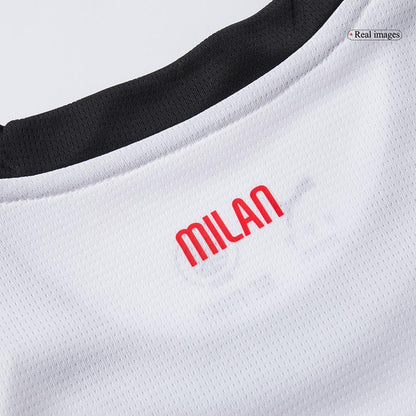 AC Milan Bortedrakt 2025/26 – bilde 2